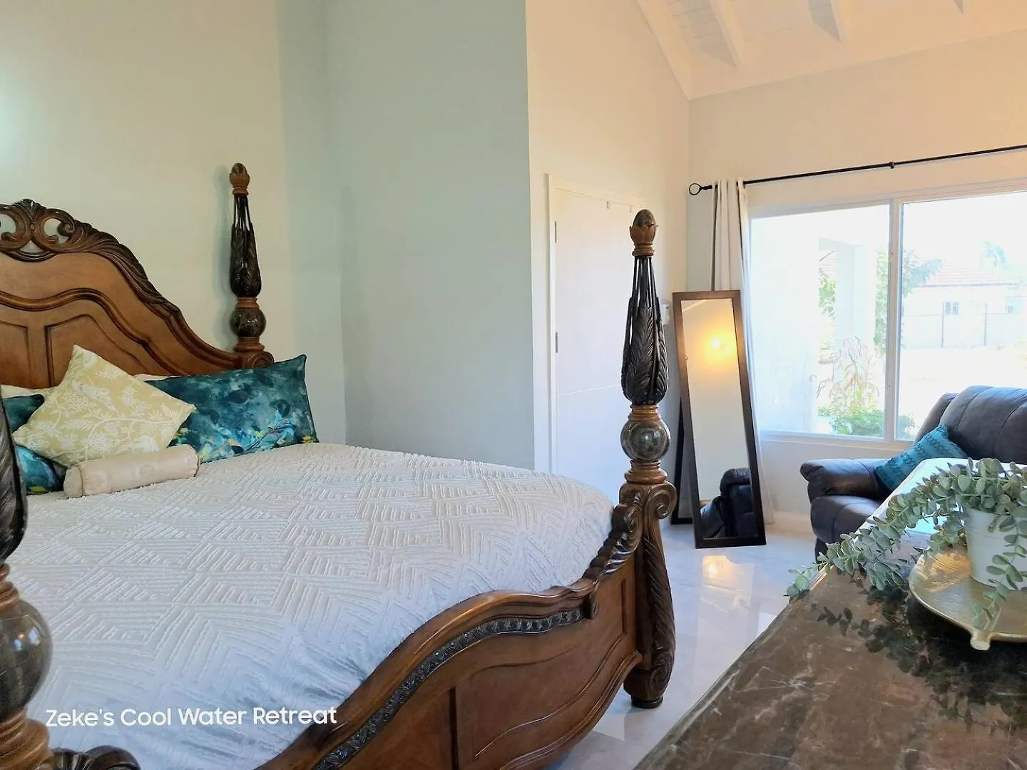 Holiday park Private Peaceful Resort Style Cool Water Escape Near Ocho Rios Saint Ann's Bay